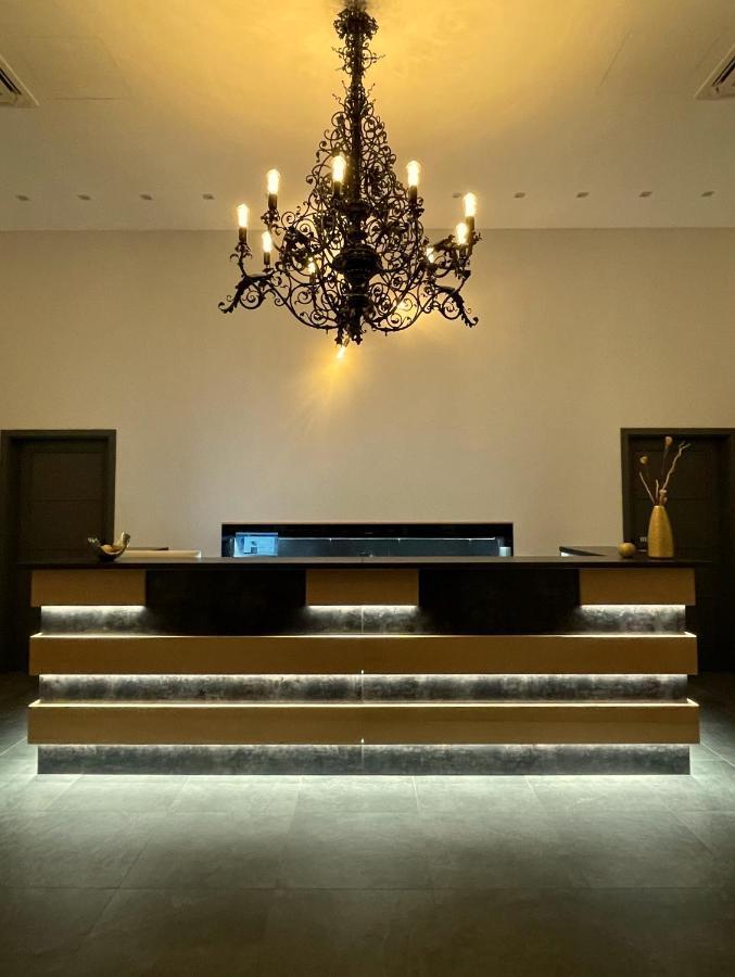 Bogathy Kuria Business Apartments Nyirbogat Luaran gambar