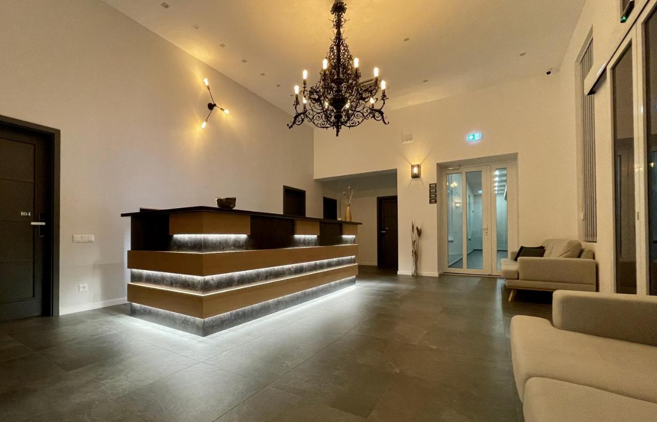 Bogathy Kuria Business Apartments Nyirbogat Luaran gambar
